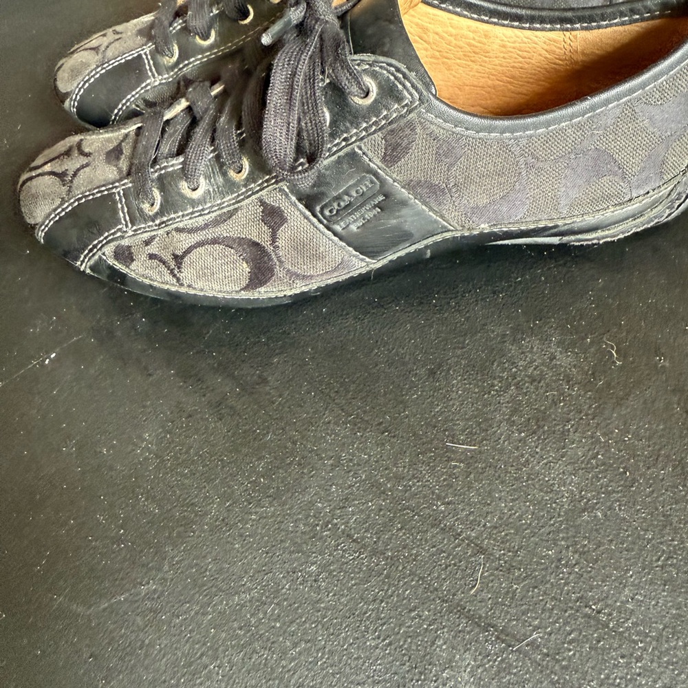 Men's Black Coach Sneakers - Picture 4 of 4